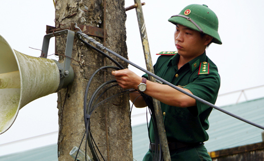 Loa phát thanh trong thế trận 